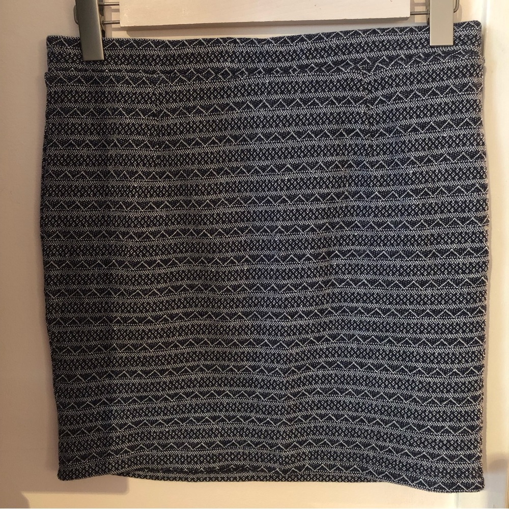 Knit skirt